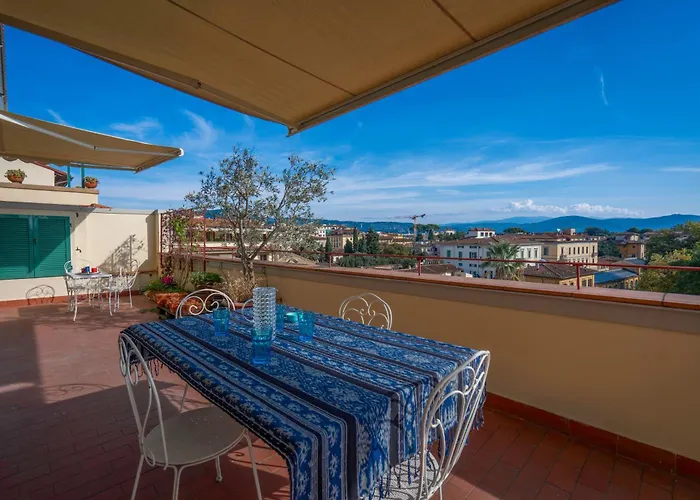Orto Botanico With Terrace And Dome View *